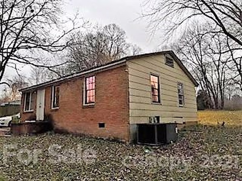 Property image 2 at 1107 Rita Avenue, Statesville, NC 28677