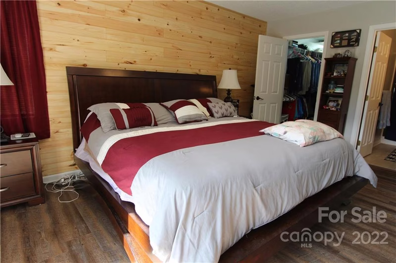 Property image 4 at 5 Bay Hill Court, Etowah, NC 28729