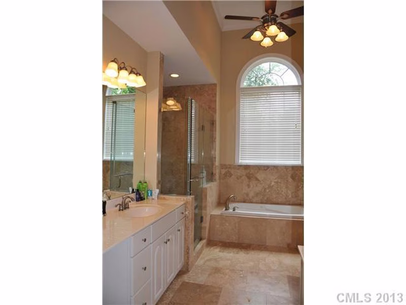 Property image 4 at 6722 Carmel Hills Drive, Charlotte, NC 28226