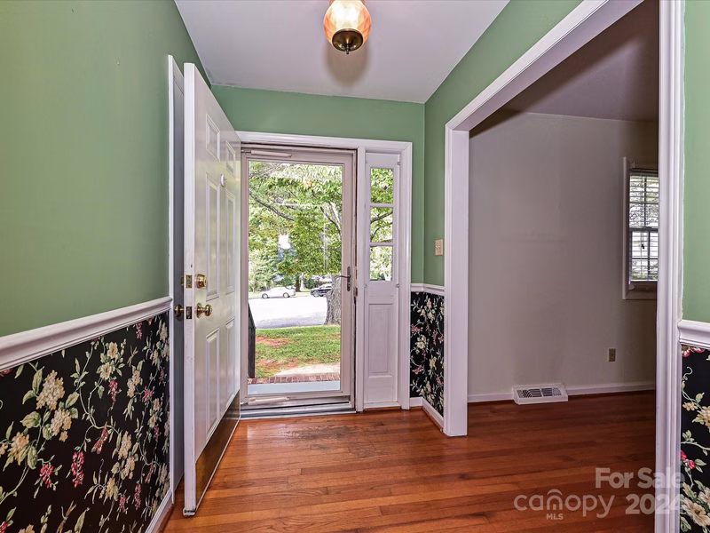 Property image 4 at 2142 Regent Court, Gastonia, NC 28054