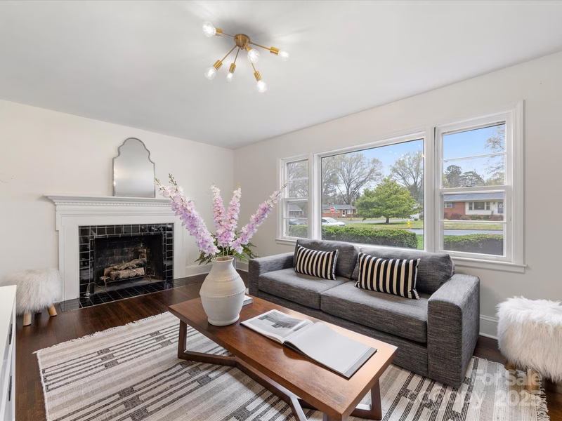 Property image 4 at 2908 Enfield Road, Charlotte, NC 28205