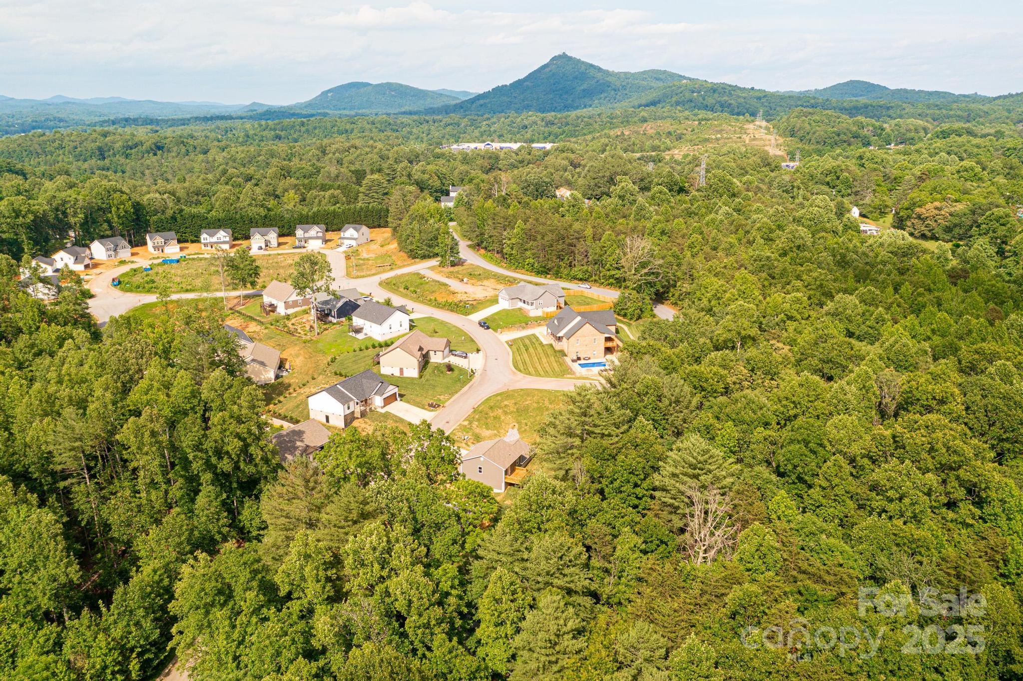 Property image 2 of 1214 Winter Place in Summerhill, Lenoir, NC 28645