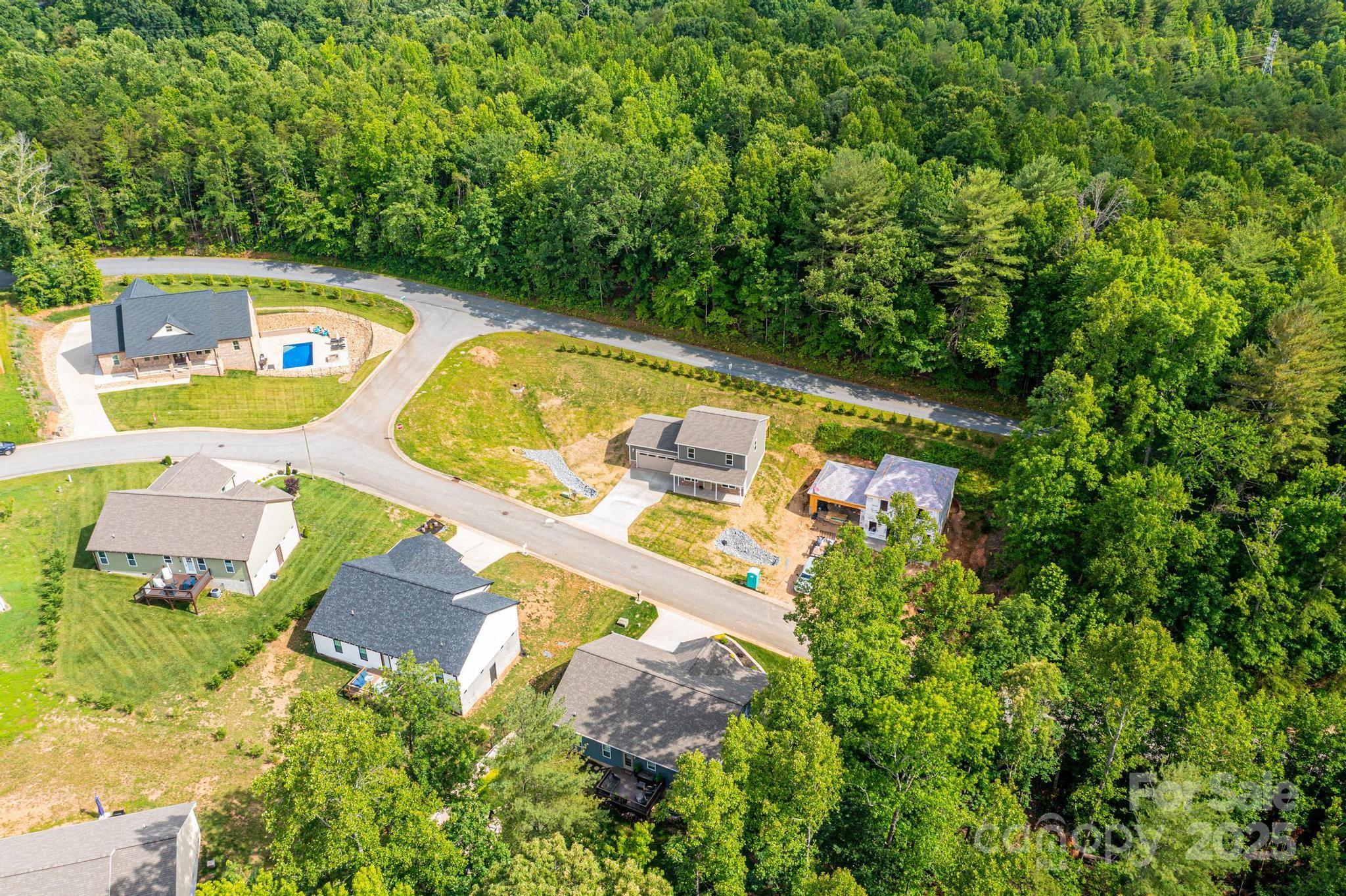 Property image 3 of 1214 Winter Place in Summerhill, Lenoir, NC 28645