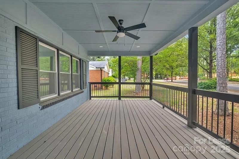 Property image 2 of 1001 Archdale Drive in MONTCLAIRE, Charlotte, NC 28217