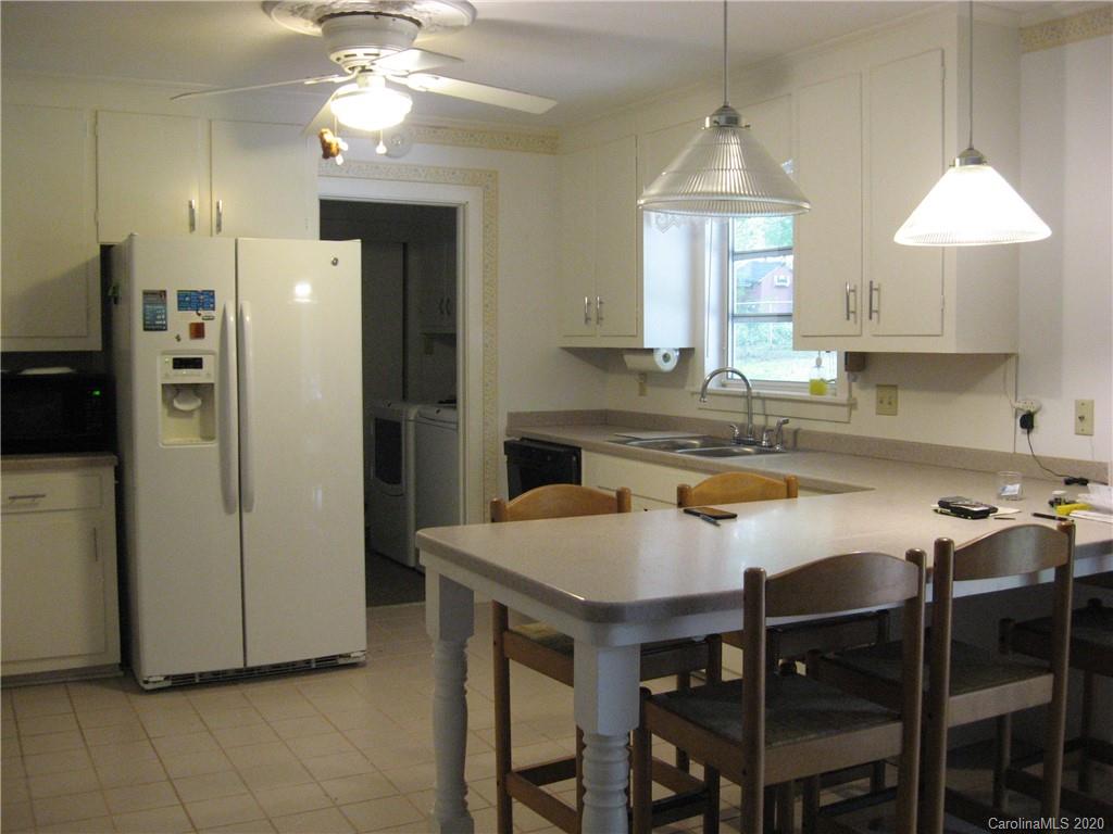 Property image 4 of 110 Tall Pine Circle in Westcliffe, Salisbury, NC 28147