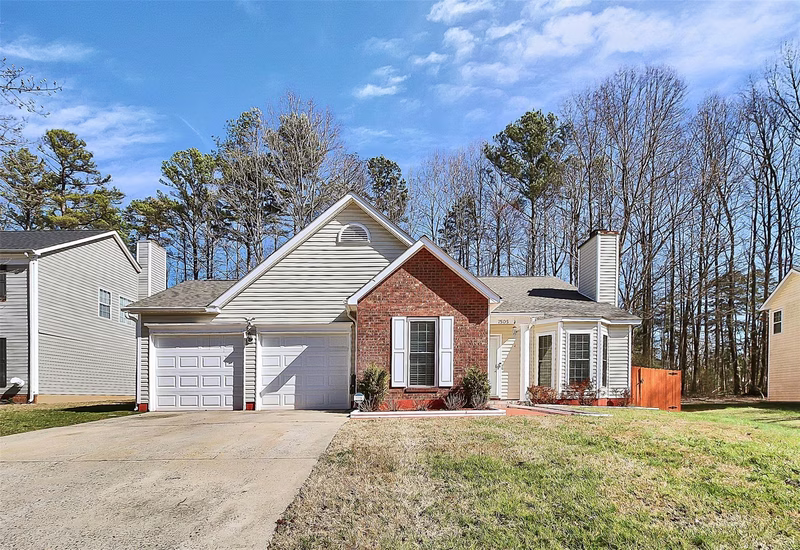 7505 Heronwood Lane