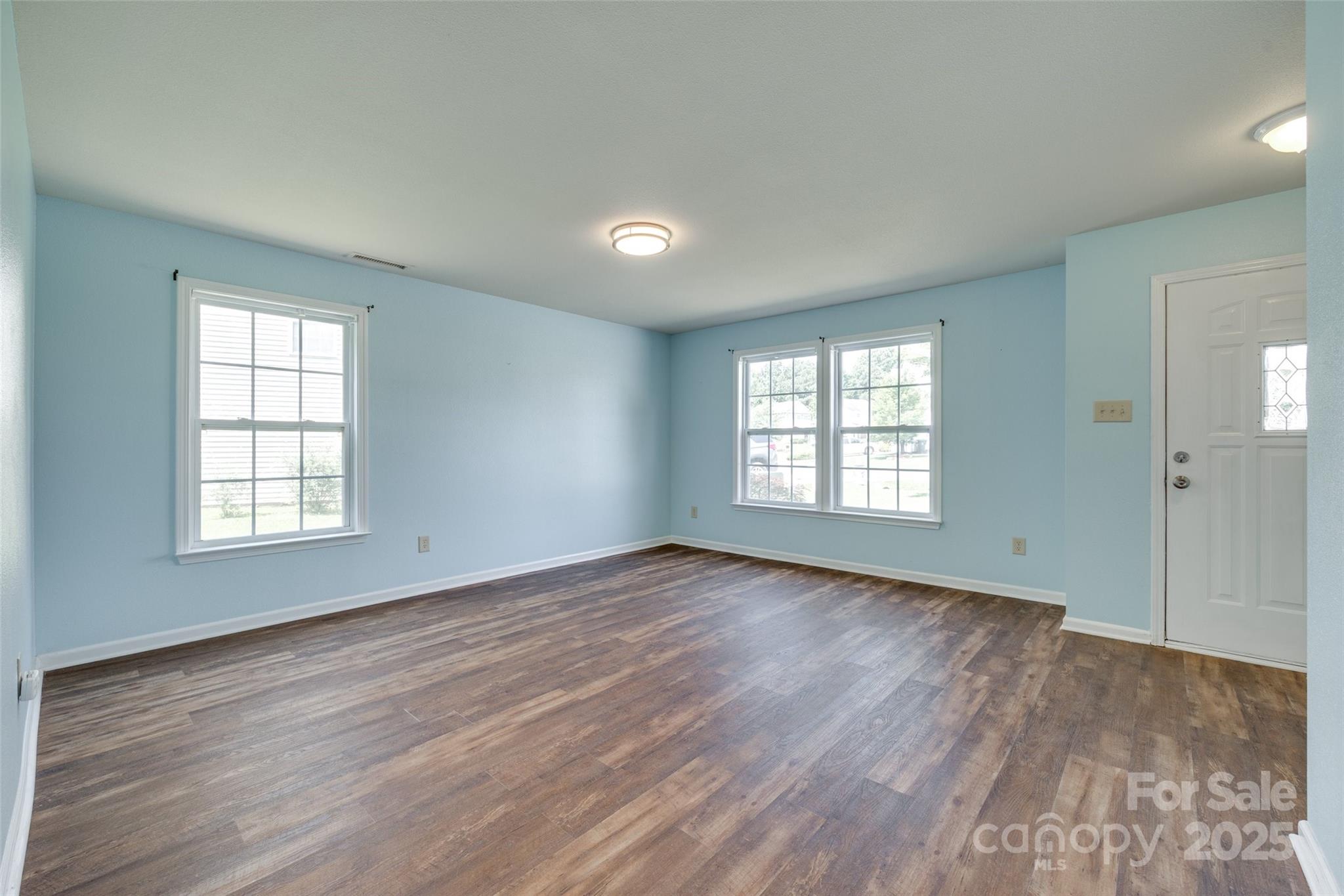 Property image 4 of 672 Carybrook Court in Hunter Park, York, SC 29745