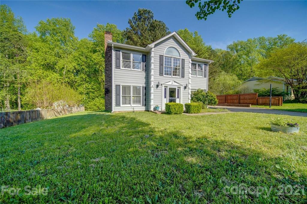 Property image 3 of 2600 Caswell Court in Governors Square, Gastonia, NC 28054