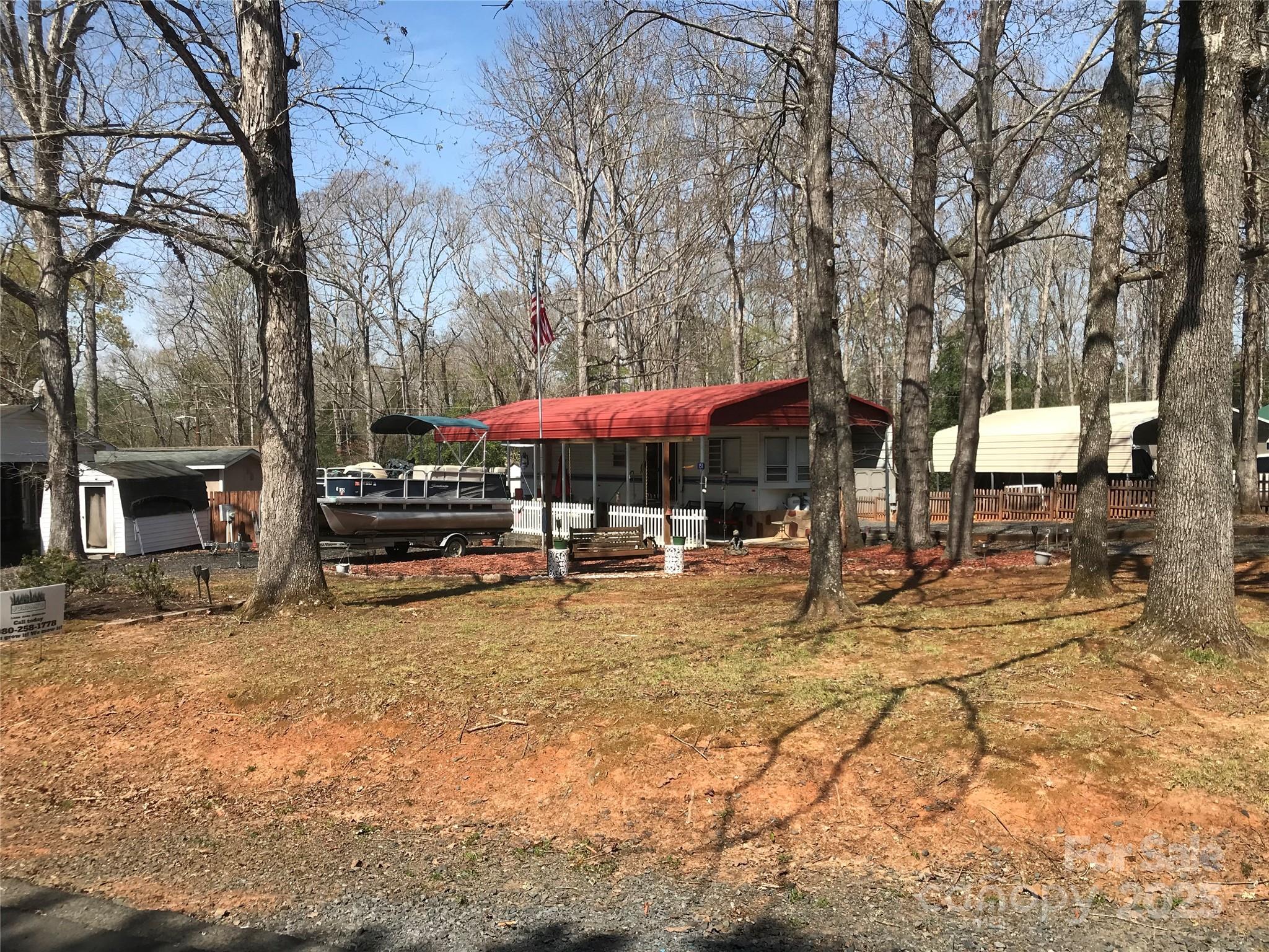 Property image 4 of 149 Deer Park Road in Twin Harbor, Mount Gilead, NC 27306