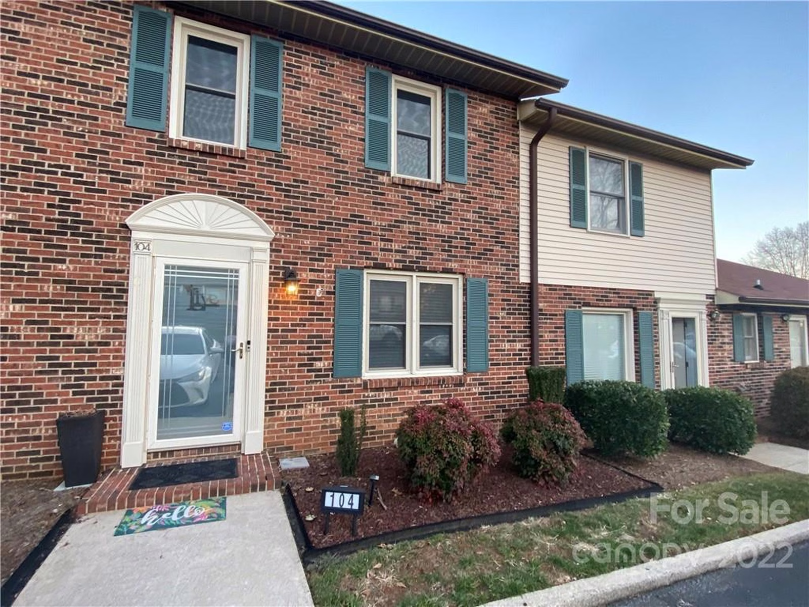 Property image 1 at 1330 5th Street, Hickory, NC 28601