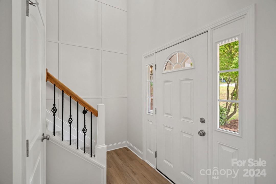 Property image 3 of 800 17th Avenue Drive in Providence Forest, Hickory, NC 28602