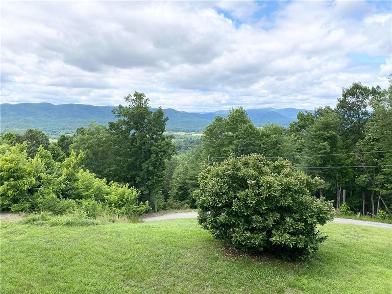Property image 5 at 3575 Chetola Drive, Lenoir, NC 28645
