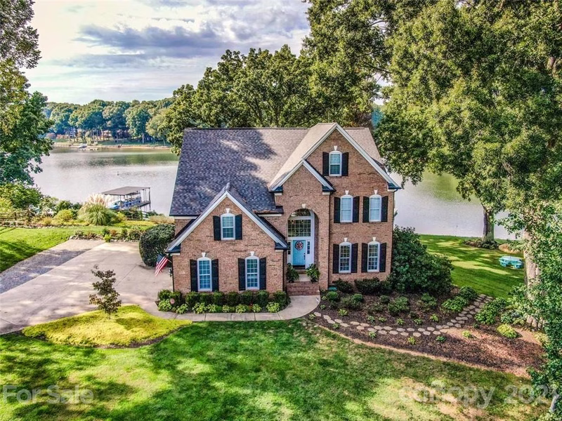 Property image 2 at 101 Castles Gate Drive, Mooresville, NC 28117