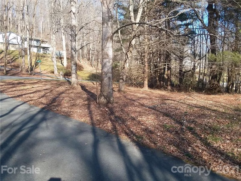 Property image 2 at 60 Oakwood Drive, Horse Shoe, NC 28792