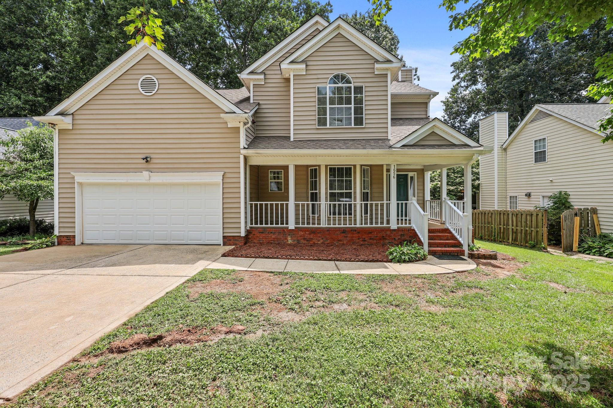 Property image 2 of 1656 Heather Glen Road in Lantern Green, Kannapolis, NC 28081
