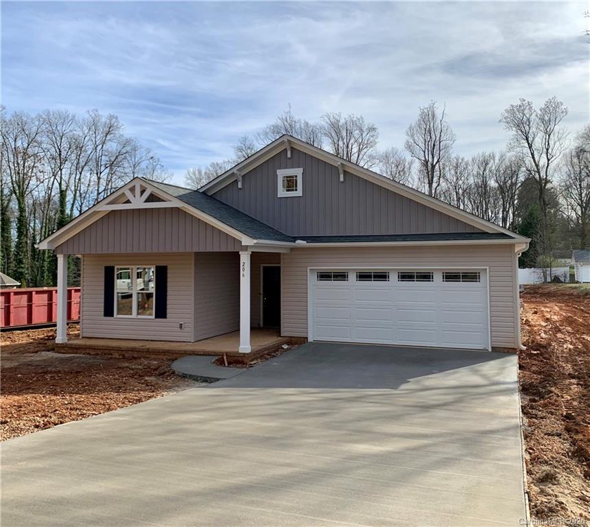 Property image 2 of 661 Peacehaven Road in Brookdale, Kannapolis, NC 28083