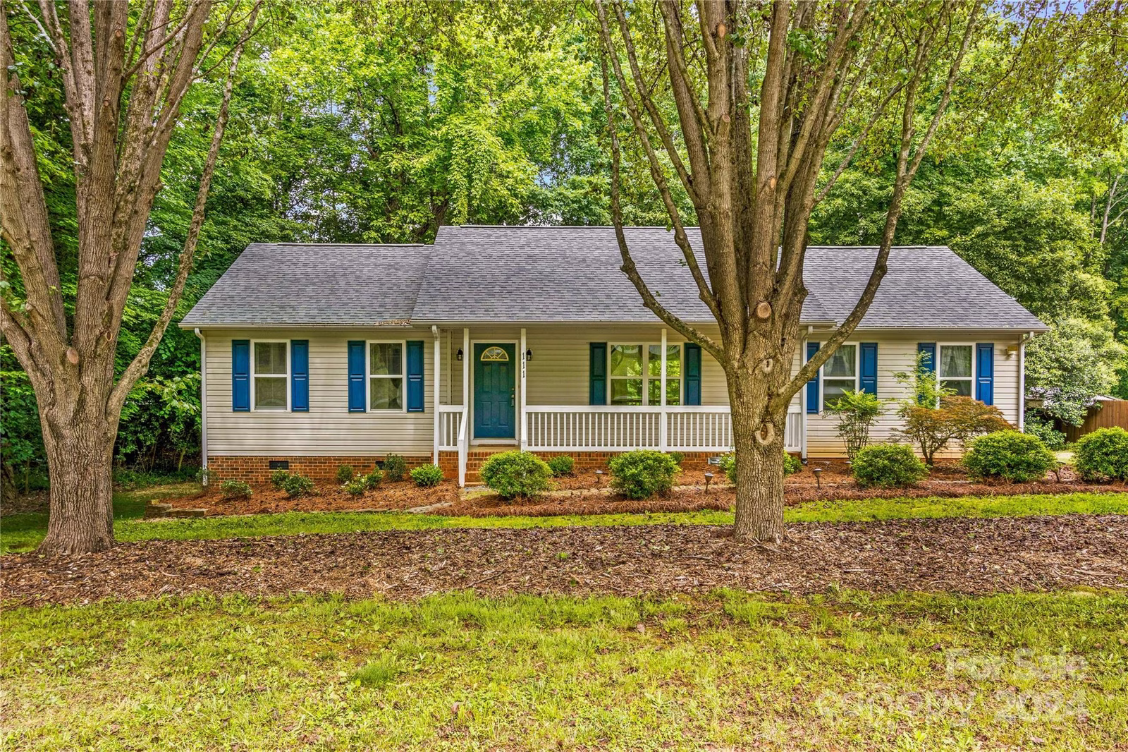 Property image 1 at 111 Seagrove Lane, Mooresville, NC 28117