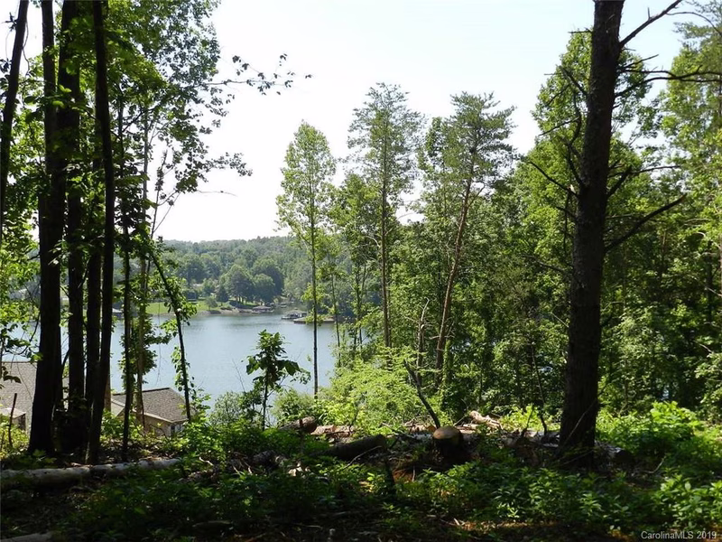 Property image 5 at 6147 Plantation Pointe Drive, Granite Falls, NC 28630