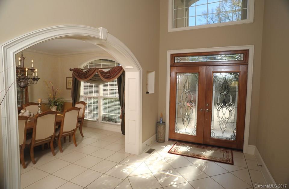 Property image 5 of 314 Hogans Valley Way in Crescent Golf and Country Club, Salisbury, NC 28144