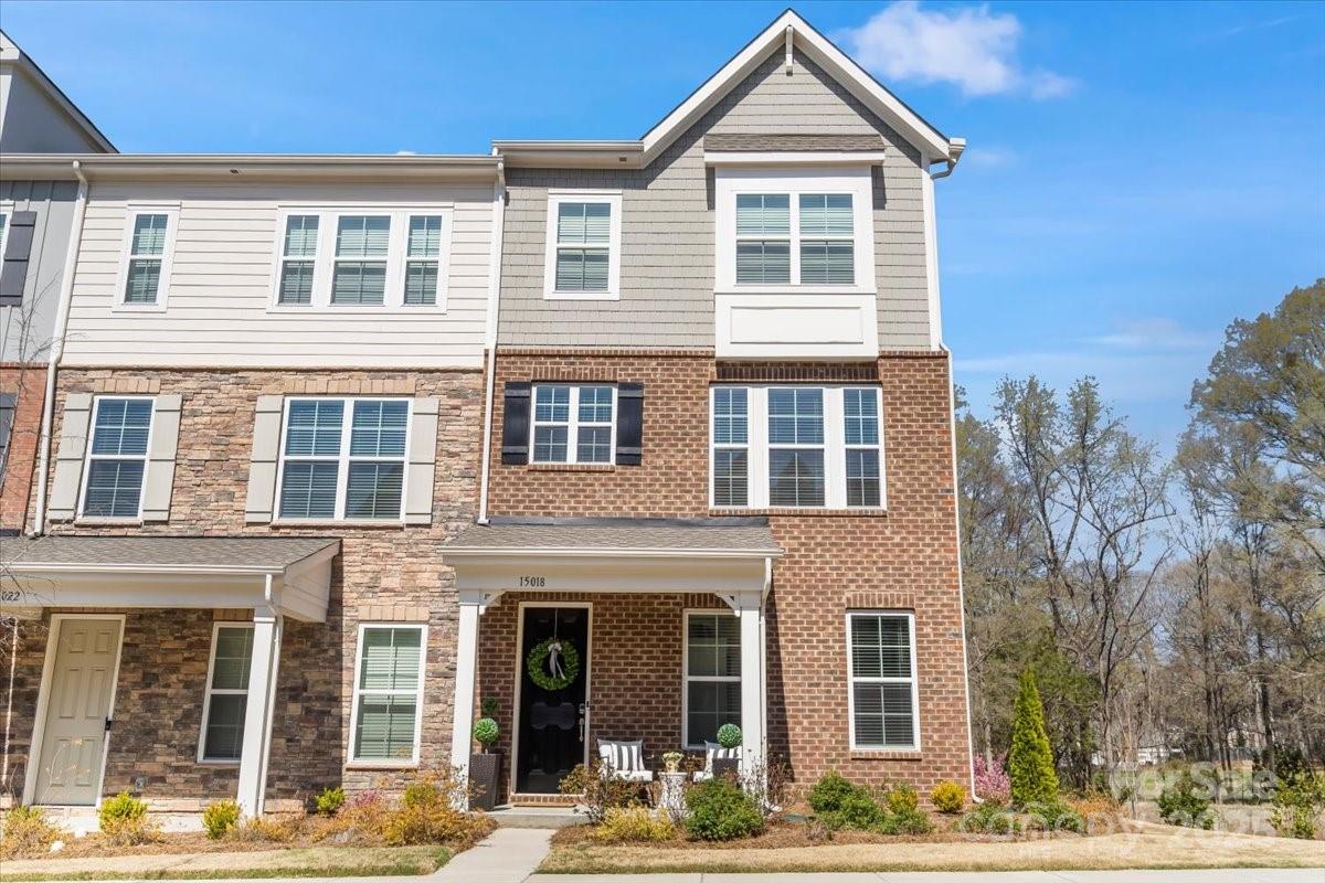Property image 2 of 15018 Camus Court in Gatsby, Charlotte, NC 28227