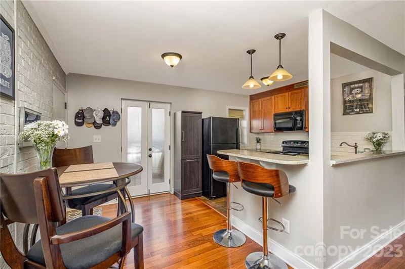 Property image 4 at 4915 Park Road, Charlotte, NC 28209