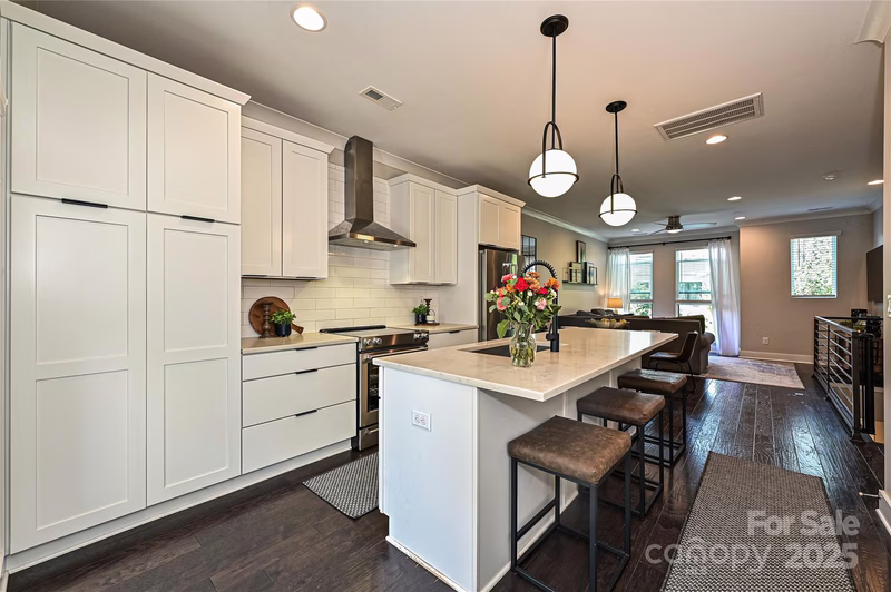Property image 4 at 231 Uptown West Drive, Charlotte, NC 28208