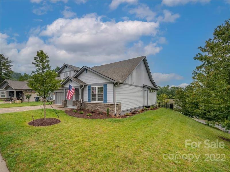 Property image 4 at 265 Hogans View Circle, Hendersonville, NC 28739