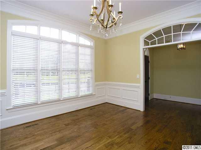 Property image 4 of 427 N Main Street in Historic District, Belmont, NC 28012