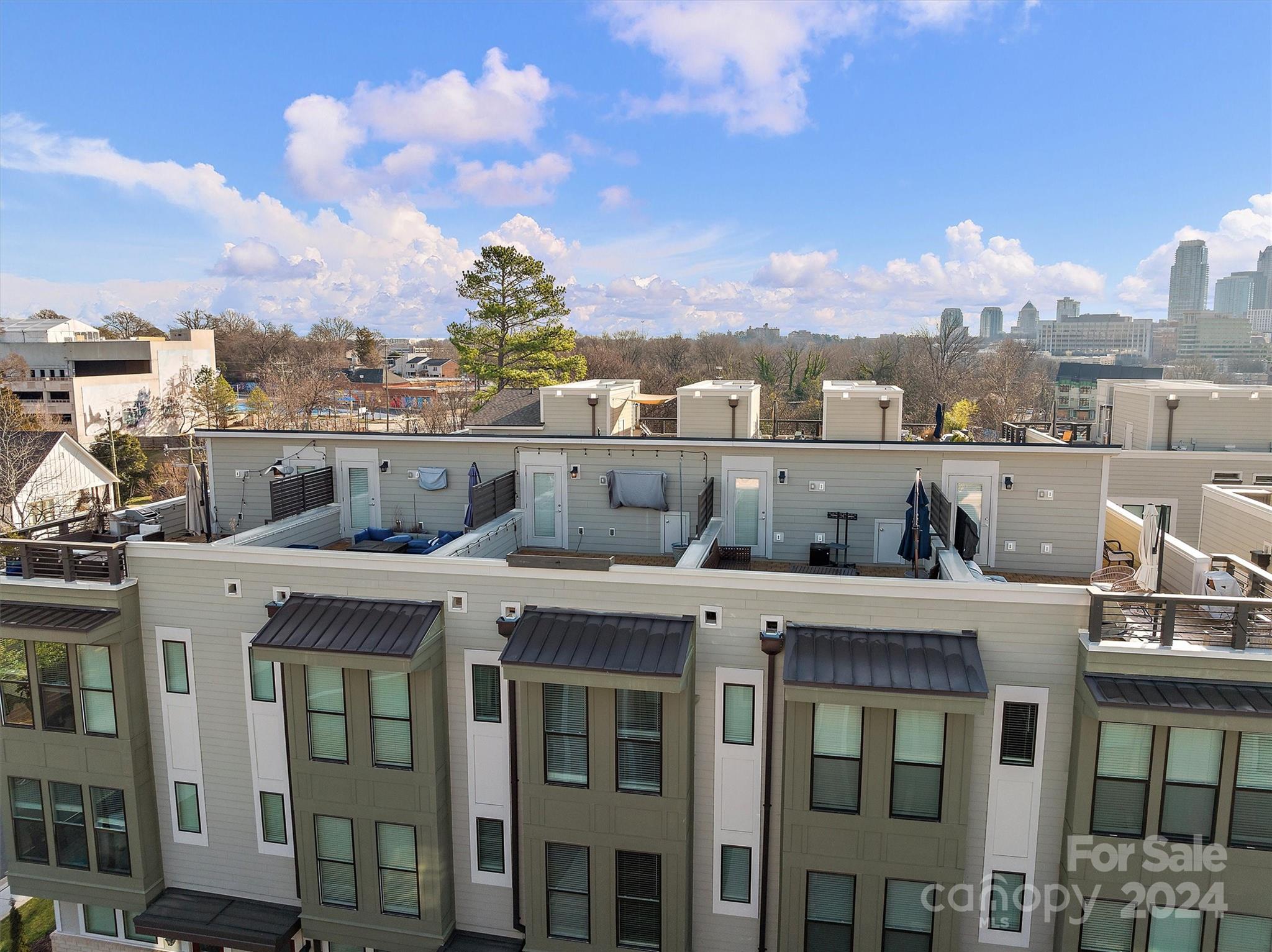 Property image 2 of 1743 Cannon View Lane in Uptown West Terraces, Charlotte, NC 28208
