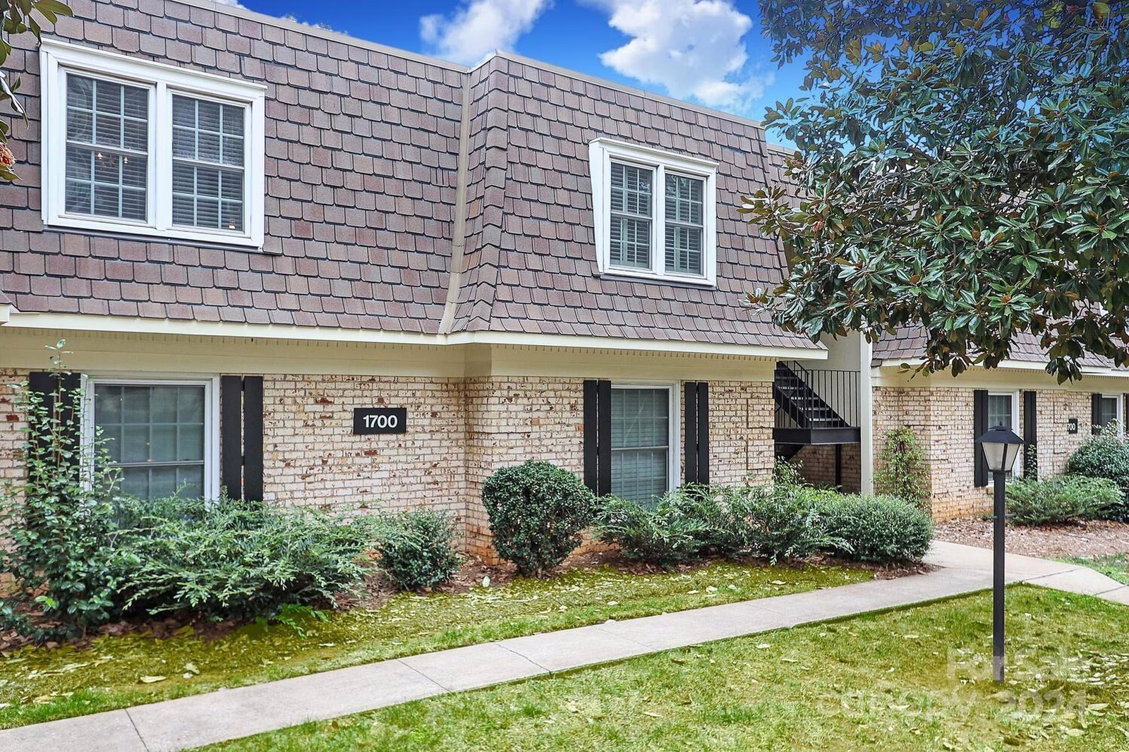 Property image 1 at 1700 Roxborough Road, Charlotte, NC 28211