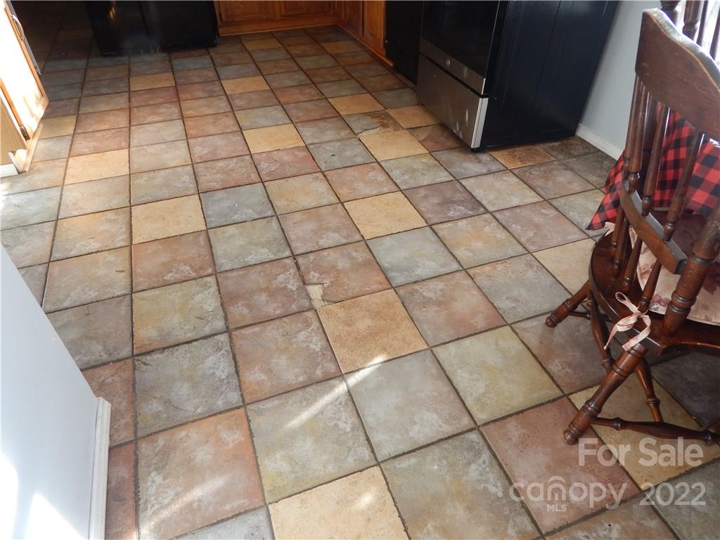 Property image 5 of 9027 Touchstone Lane in Birnam Woods, Charlotte, NC 28227