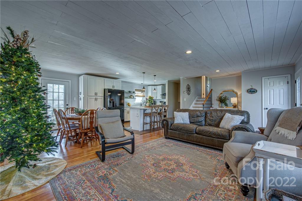 Property image 5 of 1434 Georgetowne Drive in Kingswood, Gastonia, NC 28054