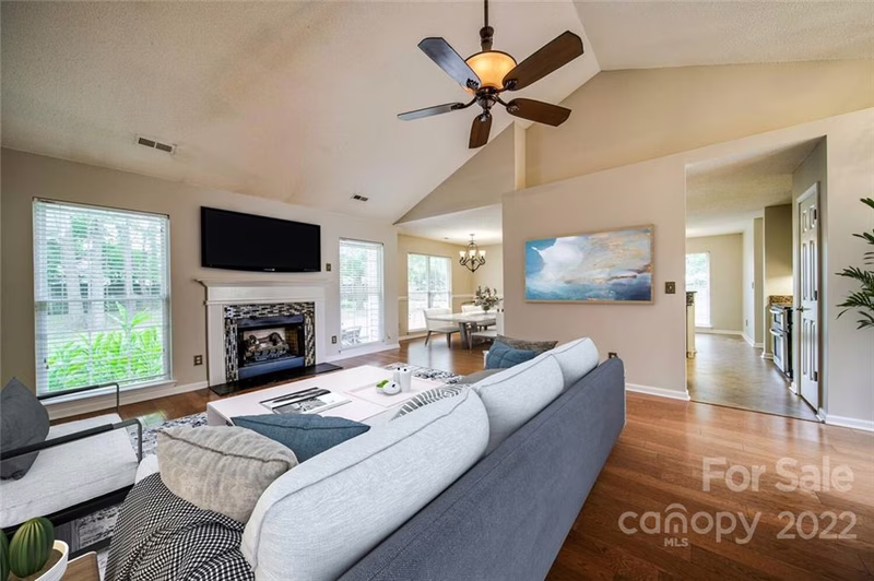 Property image 2 at 5009 Ravens Court, Matthews, NC 28104