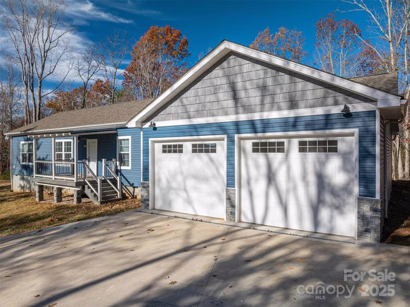 Property image 2 at 425 Haven Heights Drive, Marion, NC 28752