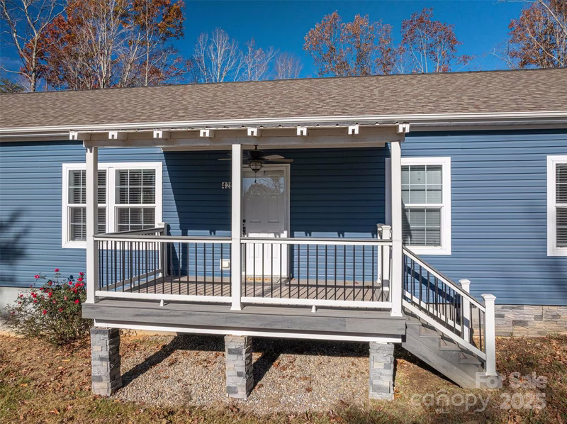 Property image 4 at 425 Haven Heights Drive, Marion, NC 28752