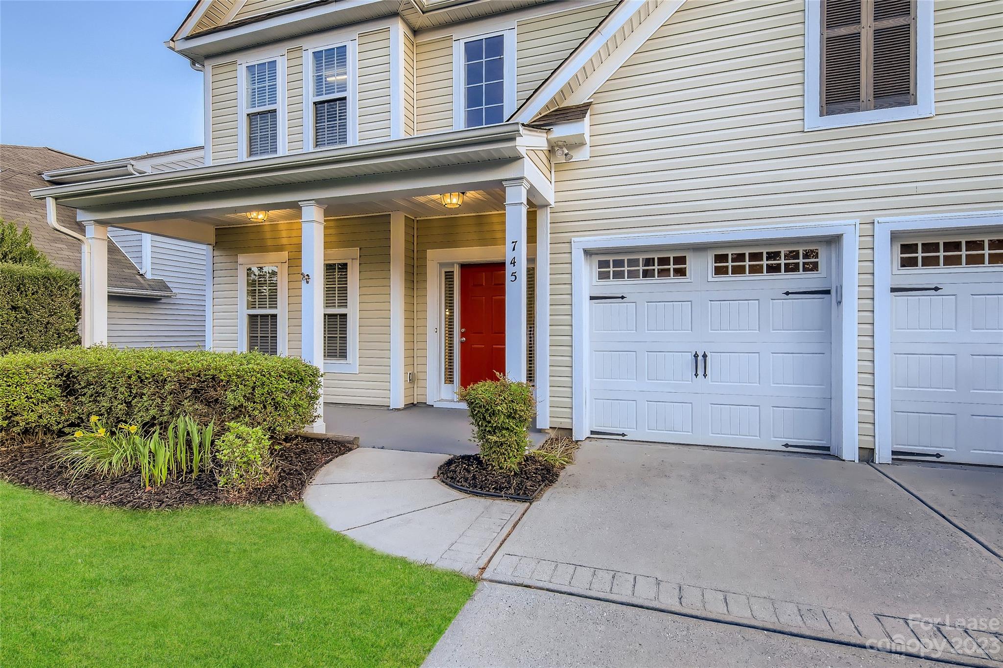 Property image 2 of 745 Inwood Hill Drive in The Village At Parkside, Gastonia, NC 28056