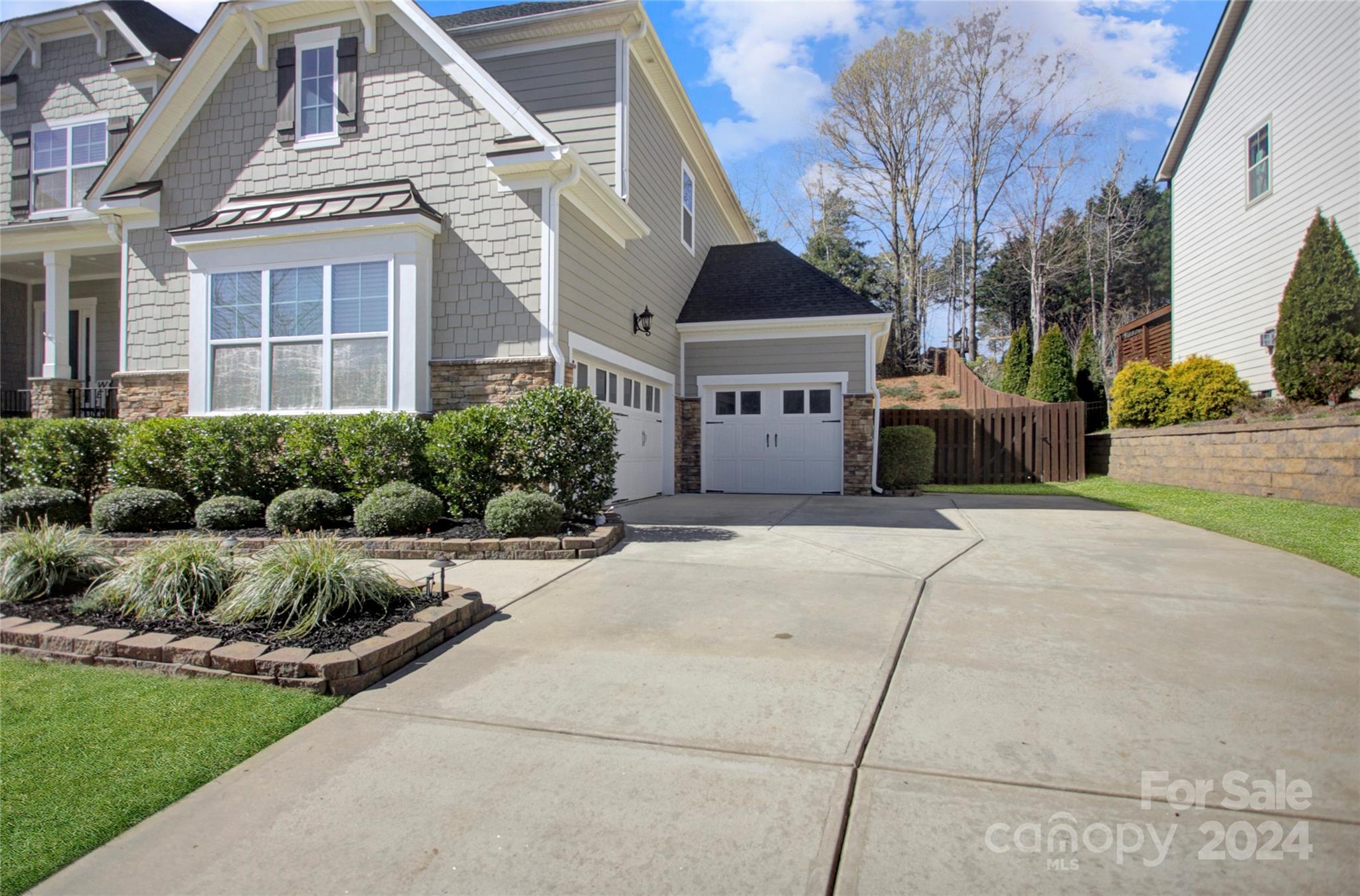 Property image 2 of 2314 Madeira Circle in Tuscany, Waxhaw, NC 28173