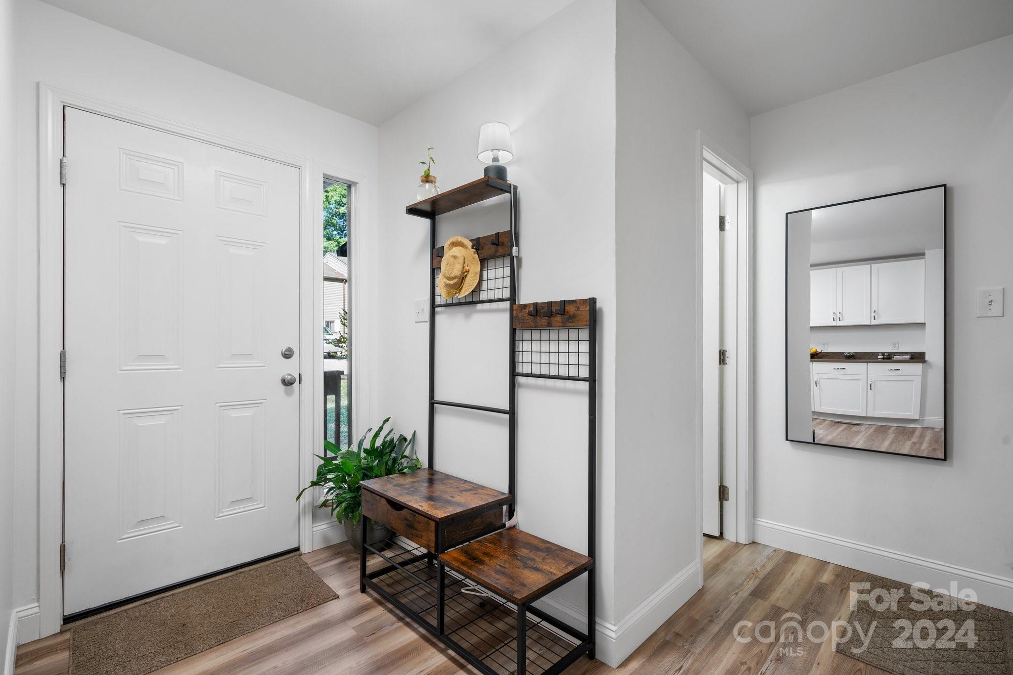 Property image 3 of 4340 North Center Street in Timberwood, Hickory, NC 28601
