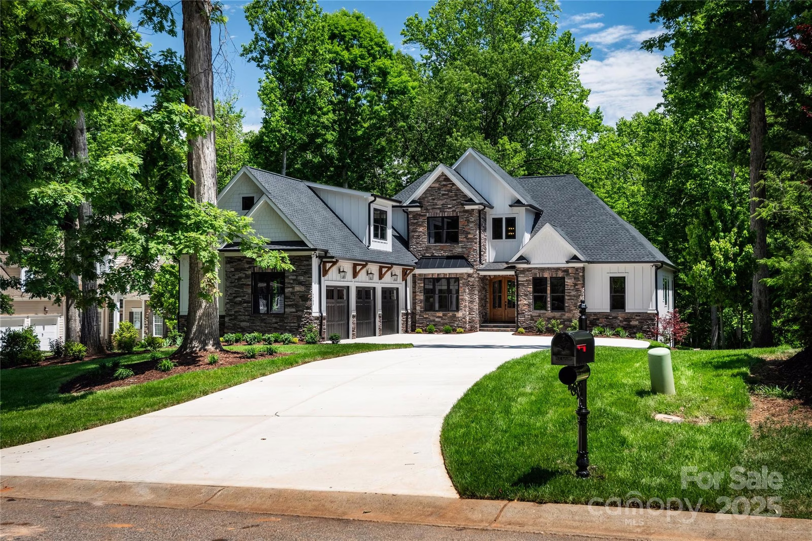 Property image 1 at 7703 Juniper Lane, Denver, NC 28037
