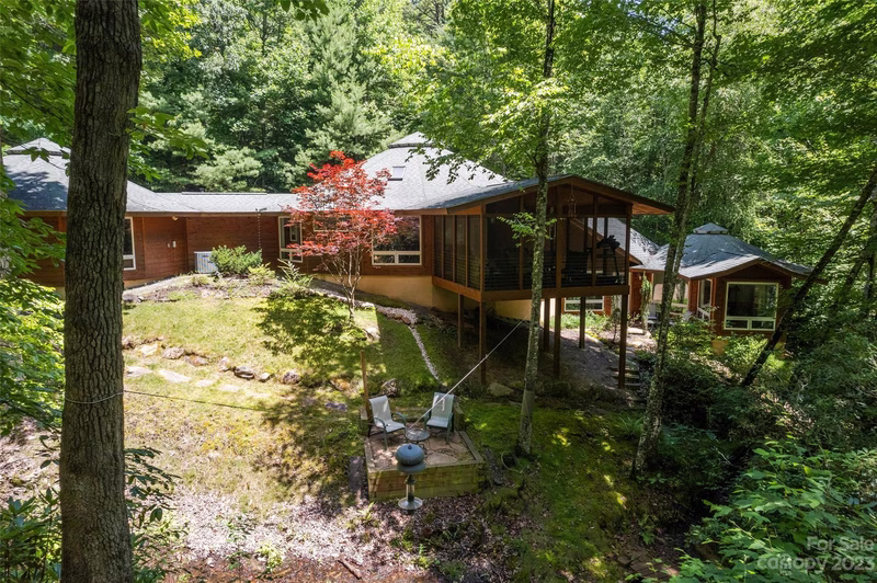 2292 Pisgah Forest Drive