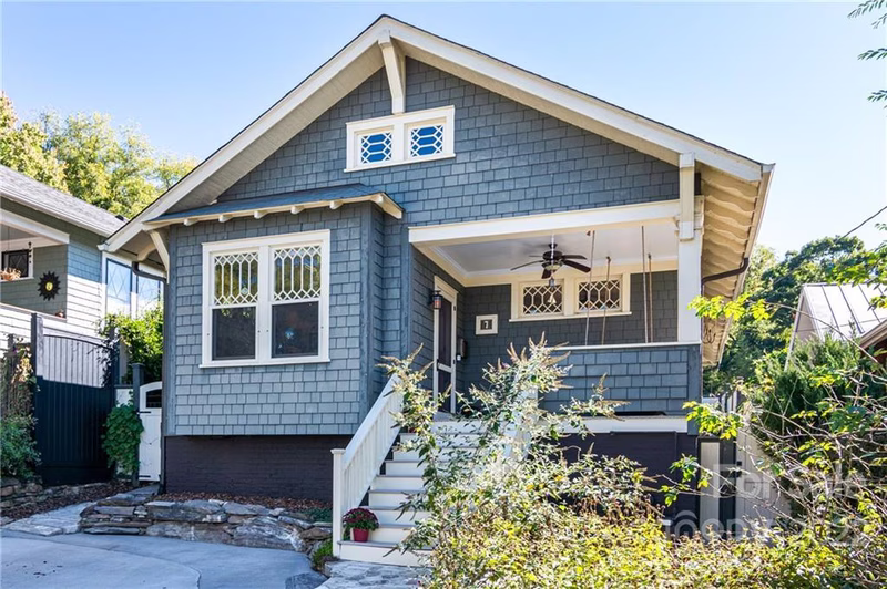 7 Oak Park Road