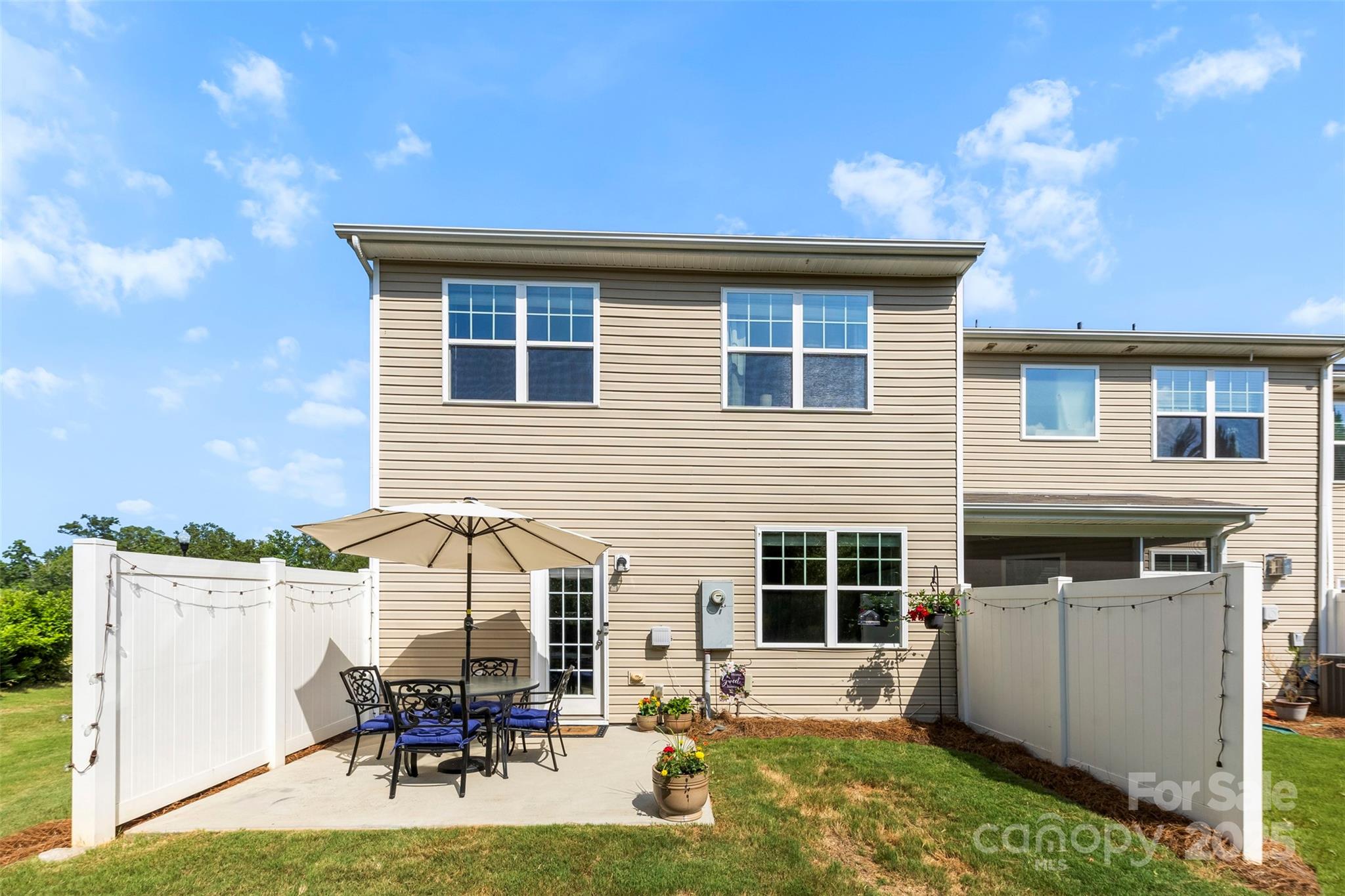 Property image 2 of 2792 Sawbridge Lane in Kinmere Commons, Gastonia, NC 28056