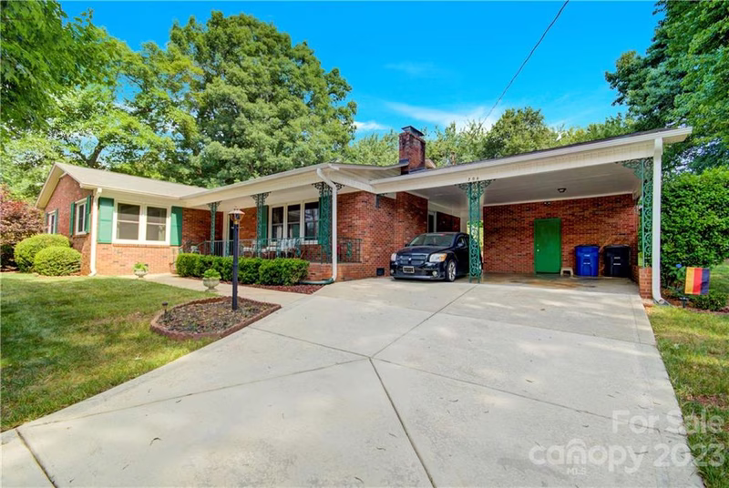 Property image 2 at 706 Hedrick Drive, Statesville, NC 28677