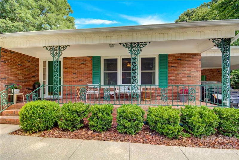 Property image 4 at 706 Hedrick Drive, Statesville, NC 28677