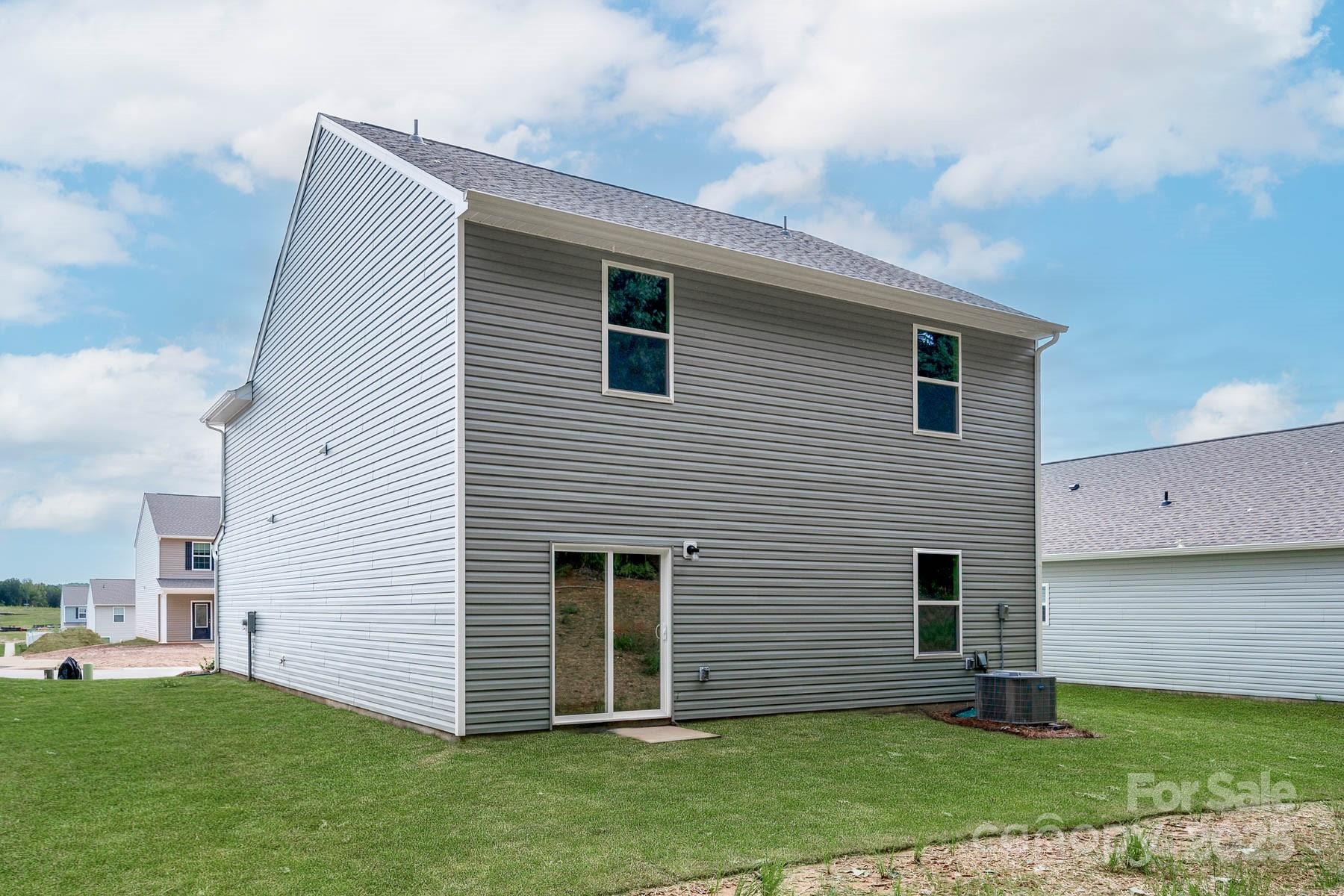 Property image 2 of 3362 Burberry Drive in Stagecoach Station, Gastonia, NC 28052