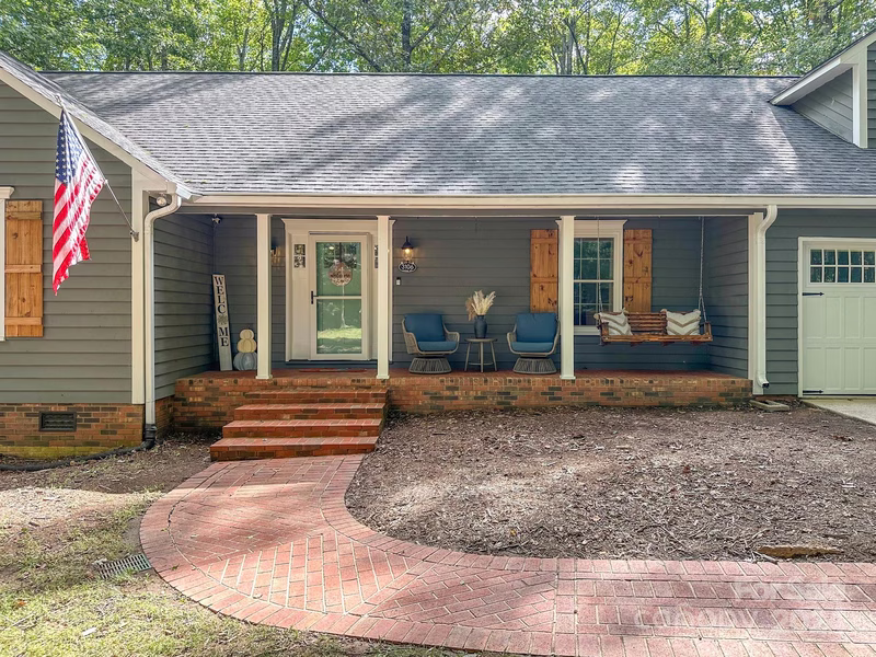 Property image 2 at 3106 Love Court, Gastonia, NC 28056