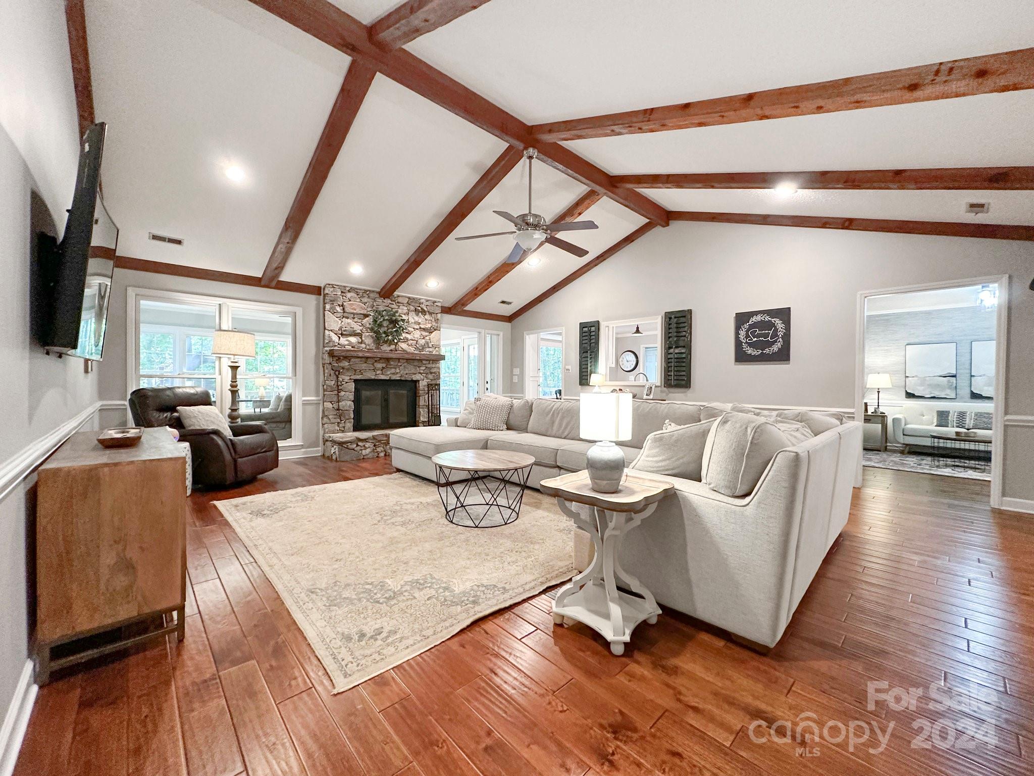 Property image 5 of 3106 Love Court in Southampton, Gastonia, NC 28056
