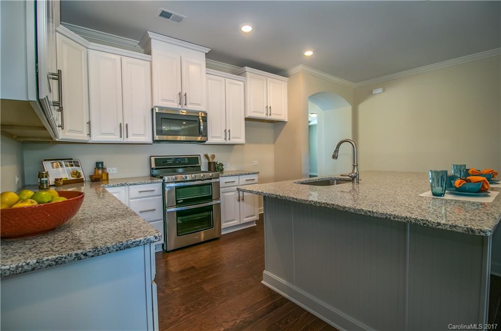 Property image 4 of 414 Alucio Court in Candella, Matthews, NC 28104