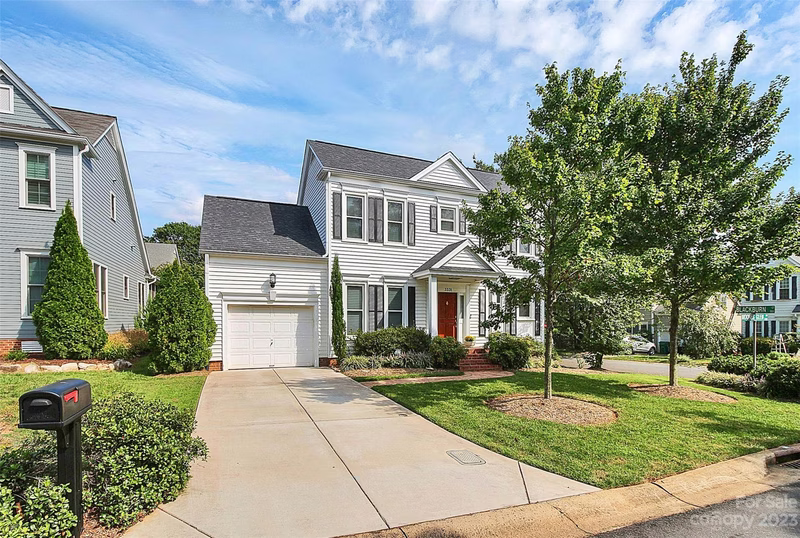 Property image 3 at 3331 Moores Glen Drive, Charlotte, NC 28209