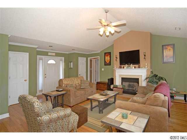 Property image 3 of 103 Sidney Court in Melrose Place, Monroe, NC 28110